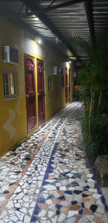 Hostel Mamallena Panama City Exterior photo