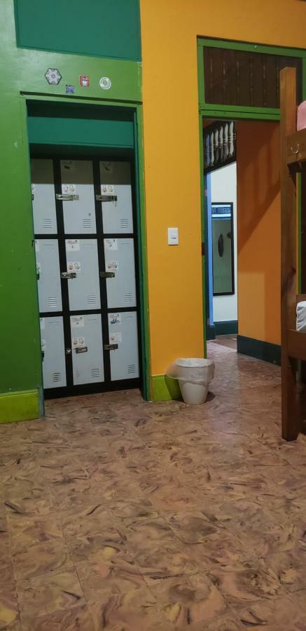 Hostel Mamallena Panama City Exterior photo